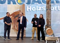 Ein Hoelzernes Erlebnis In Jena Zog Tausende Besucher 02